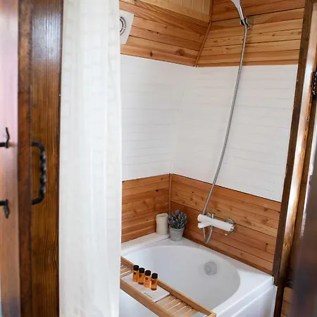 Tiny House In The Vineyard By Gramofon Wine Guest house *